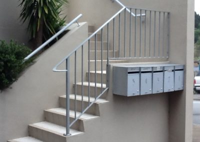 Tube Handrail - H2