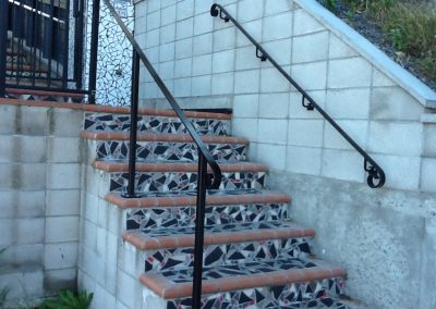 Handrail profile bar with scroll - H3